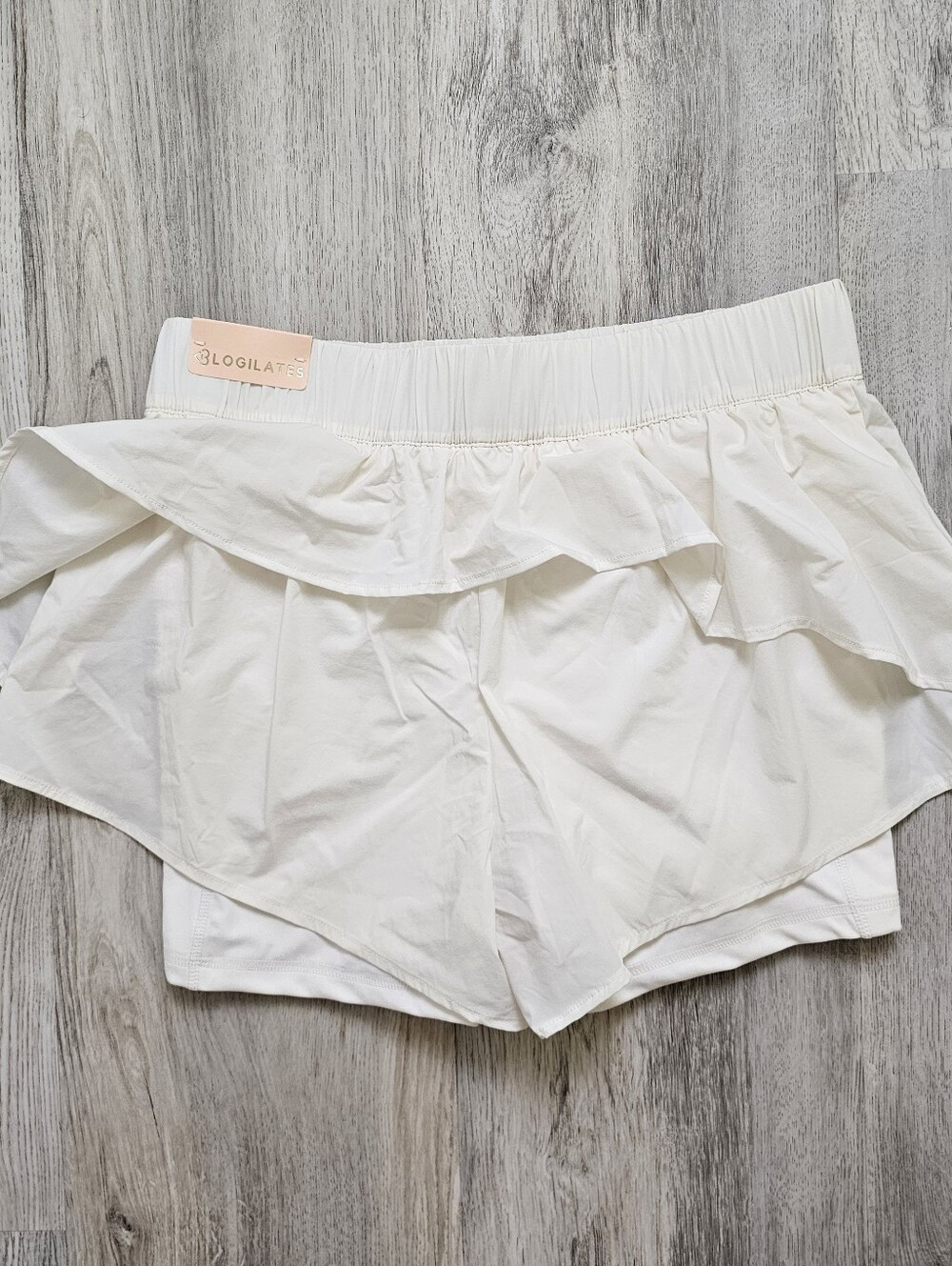 New Blogilates Ruffle Balletcore Athletic Shorts - Picture 4 of 6